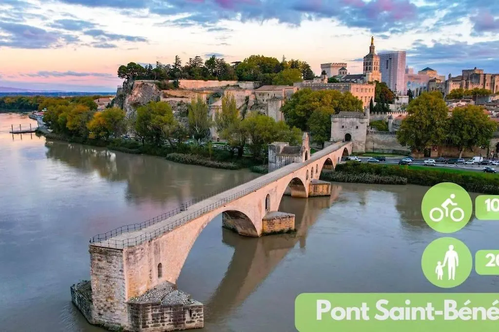 L'Iris Provencal, Avignon France Apartment France