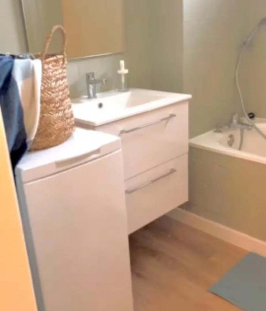L'Iris Provencal, Avignon France Apartment